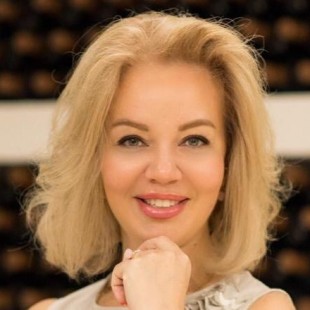 Елена Рудова